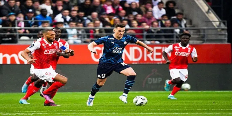 Marseille gặp không ít khó khăn khi làm khách